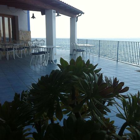 Hotel Rocce Azzurre Lipari  Buitenkant foto