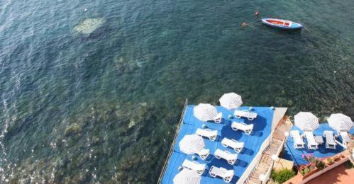 Hotel Rocce Azzurre Lipari  Buitenkant foto