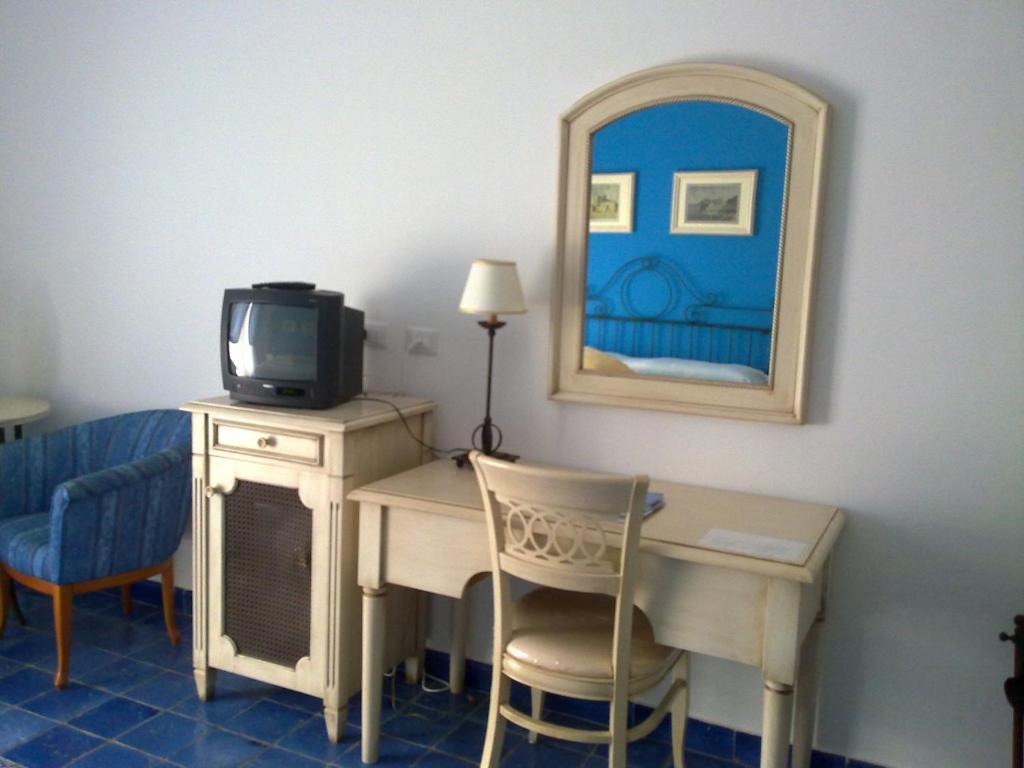 Hotel Rocce Azzurre Lipari  Kamer foto
