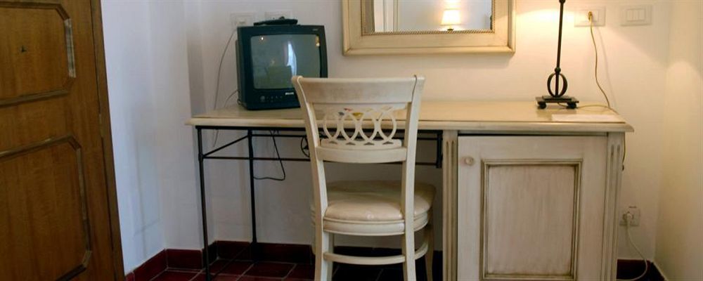 Hotel Rocce Azzurre Lipari  Buitenkant foto